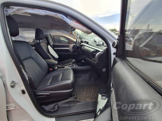 2025 TOYOTA HILUX CD 