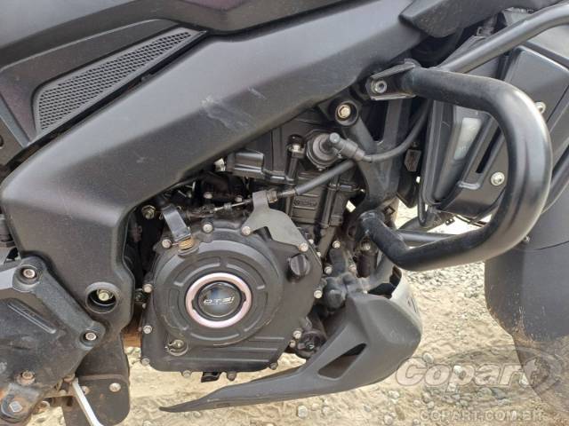 2024 BAJAJ DOMINAR 