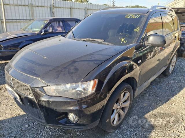 2010 MITSUBISHI OUTLANDER 