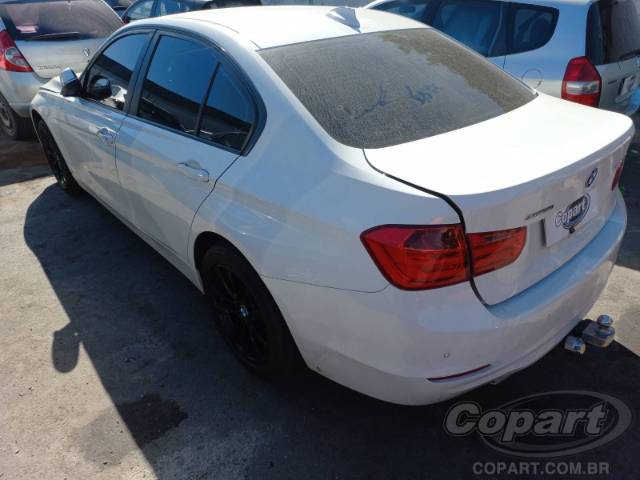 2014 BMW SERIE 3 