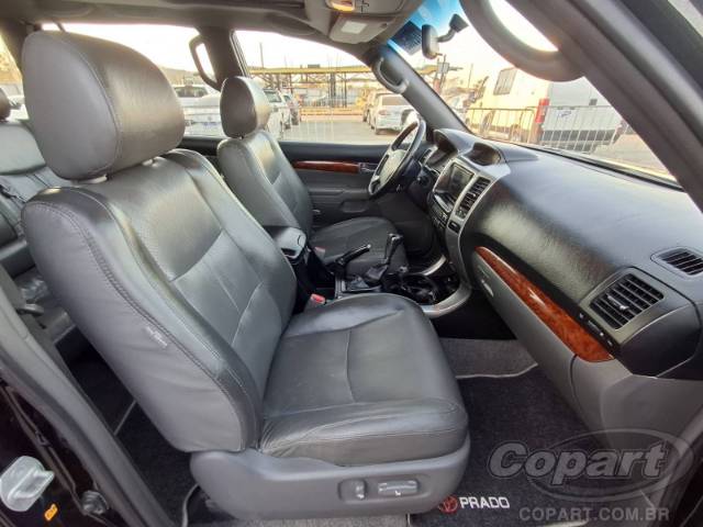 2007 TOYOTA LAND CRUISER 