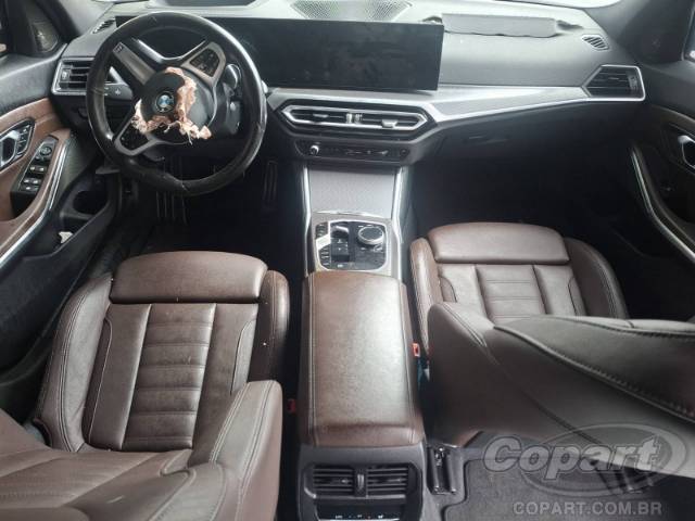 2024 BMW SERIE 3 