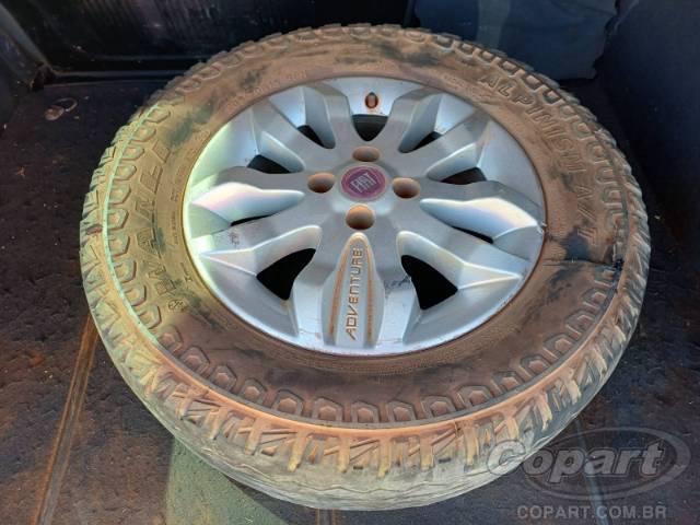 2013 FIAT PALIO WEEKEND 