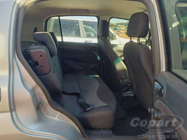 2016 FIAT UNO 
