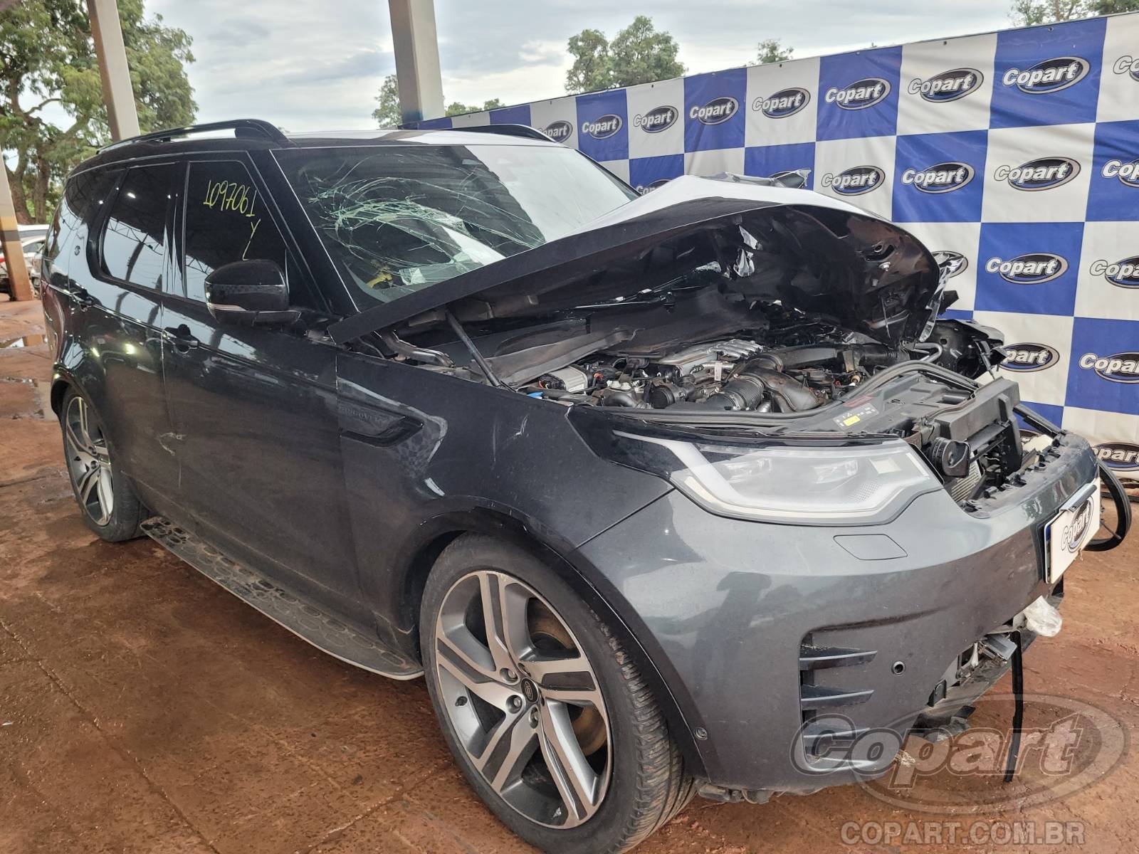 Veículo Land Rover Land Rover LAND ROVER DISCOVERY 2023 2023 em leilão