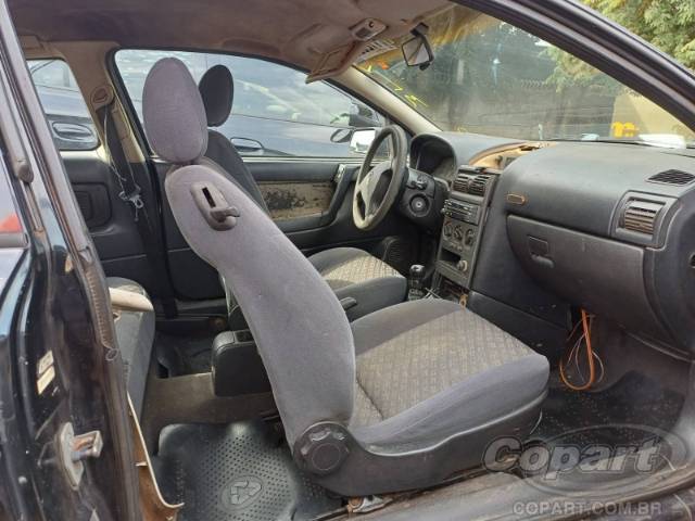 2001 CHEVROLET ASTRA 