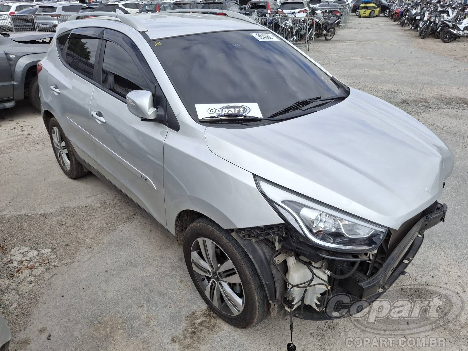 Veículo Hyundai IX35 Hyundai IX35 2.0 2016 Pequena Monta Frontal 2016 em leilão