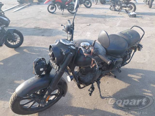 2026 ROYAL ENFIELD CLASSIC 