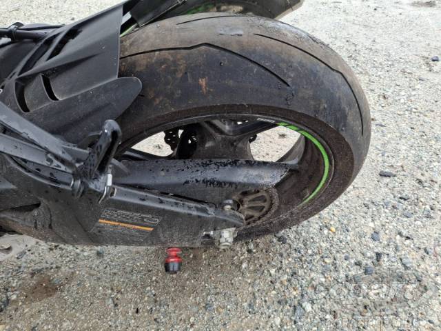 2023 KAWASAKI NINJA ZX-6R 