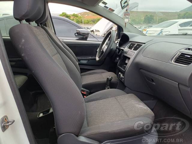 2013 VOLKSWAGEN FOX 