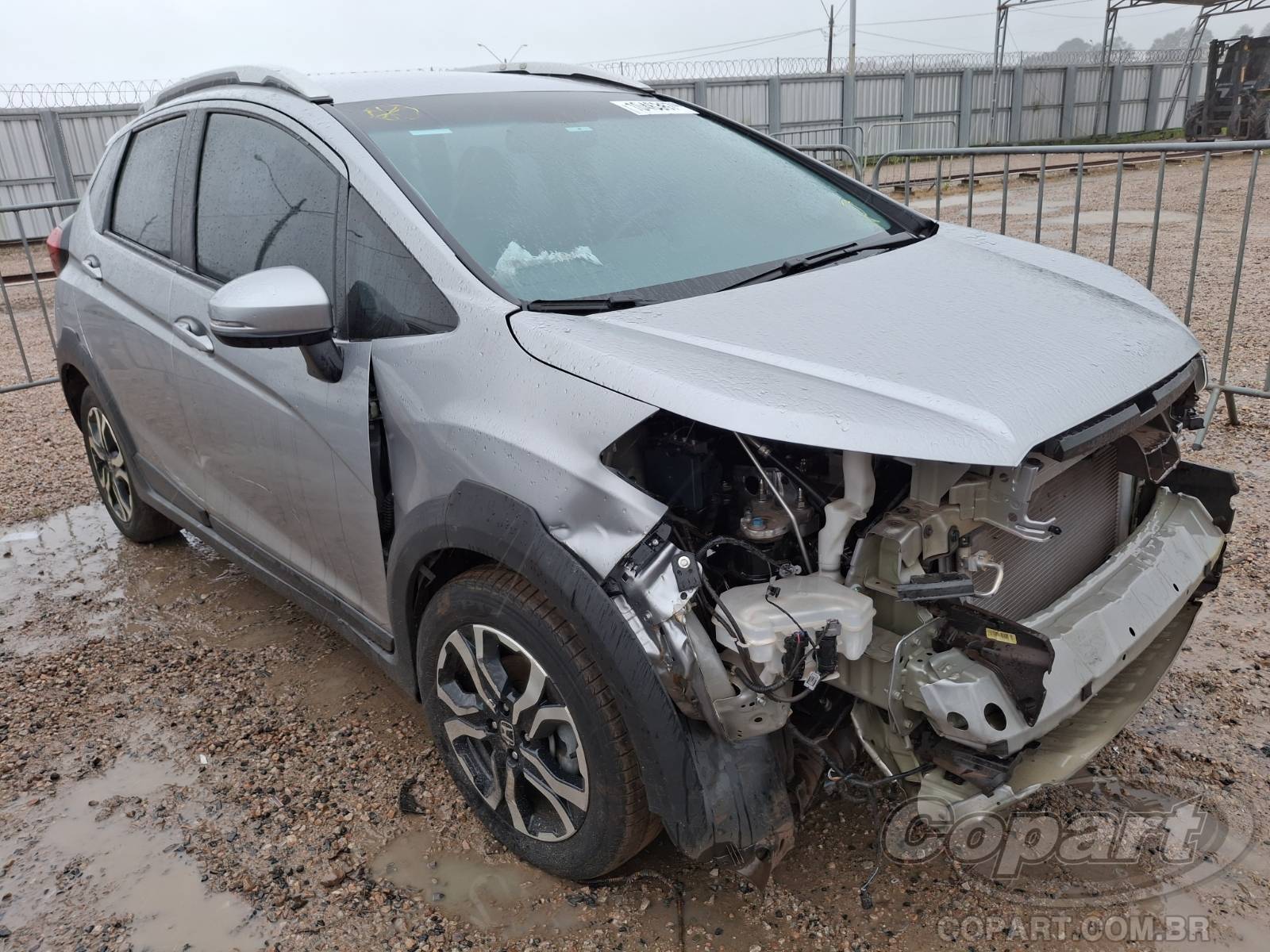 Veículo Honda WR-V 2020 HONDA WR-V EXL 1.5 16V i-VTEC SUV Pequenos 2021 em leilão