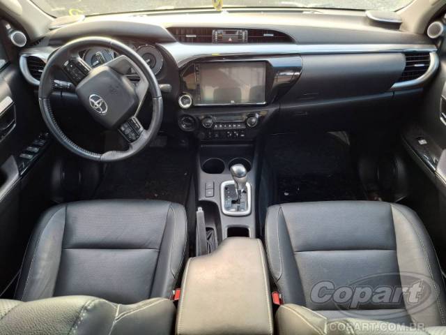 2024 TOYOTA HILUX CD 