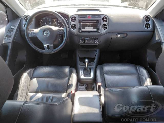 2011 VOLKSWAGEN TIGUAN 