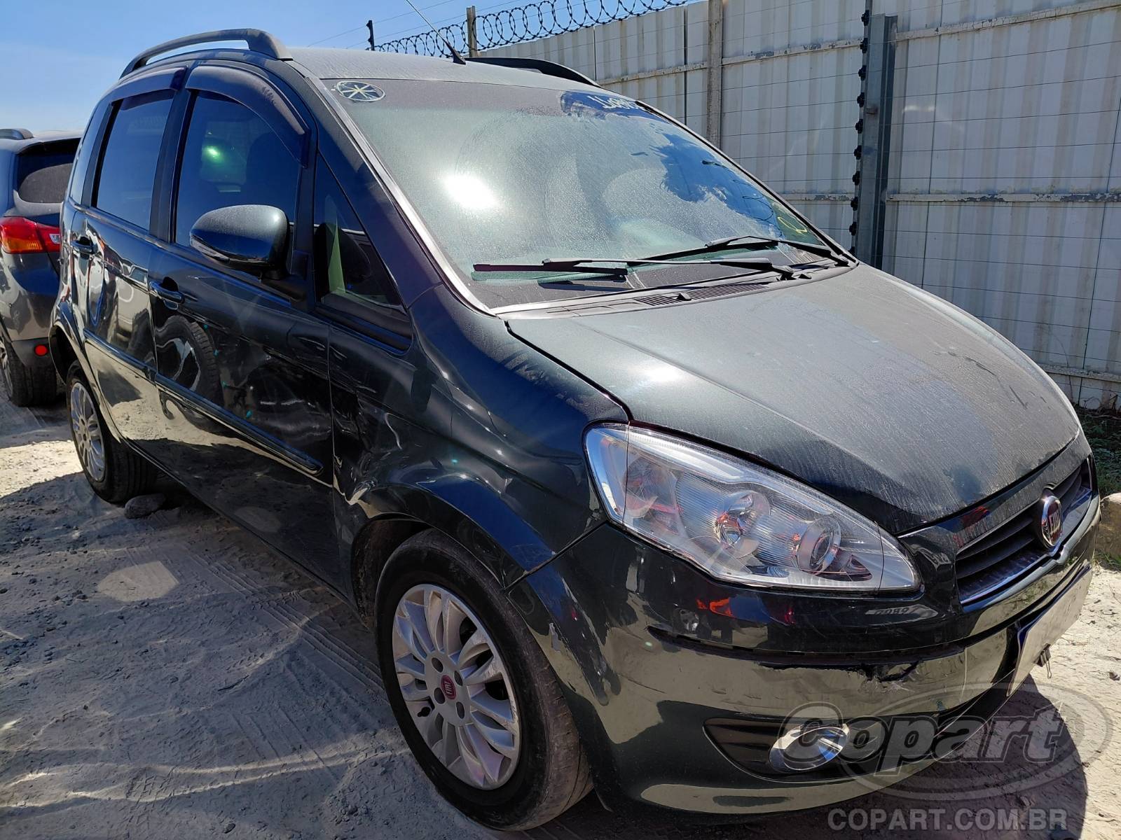 Veículo Fiat Idea FIAT IDEA 1.4 FIRE 2011 Recuperavel 2011 em leilão