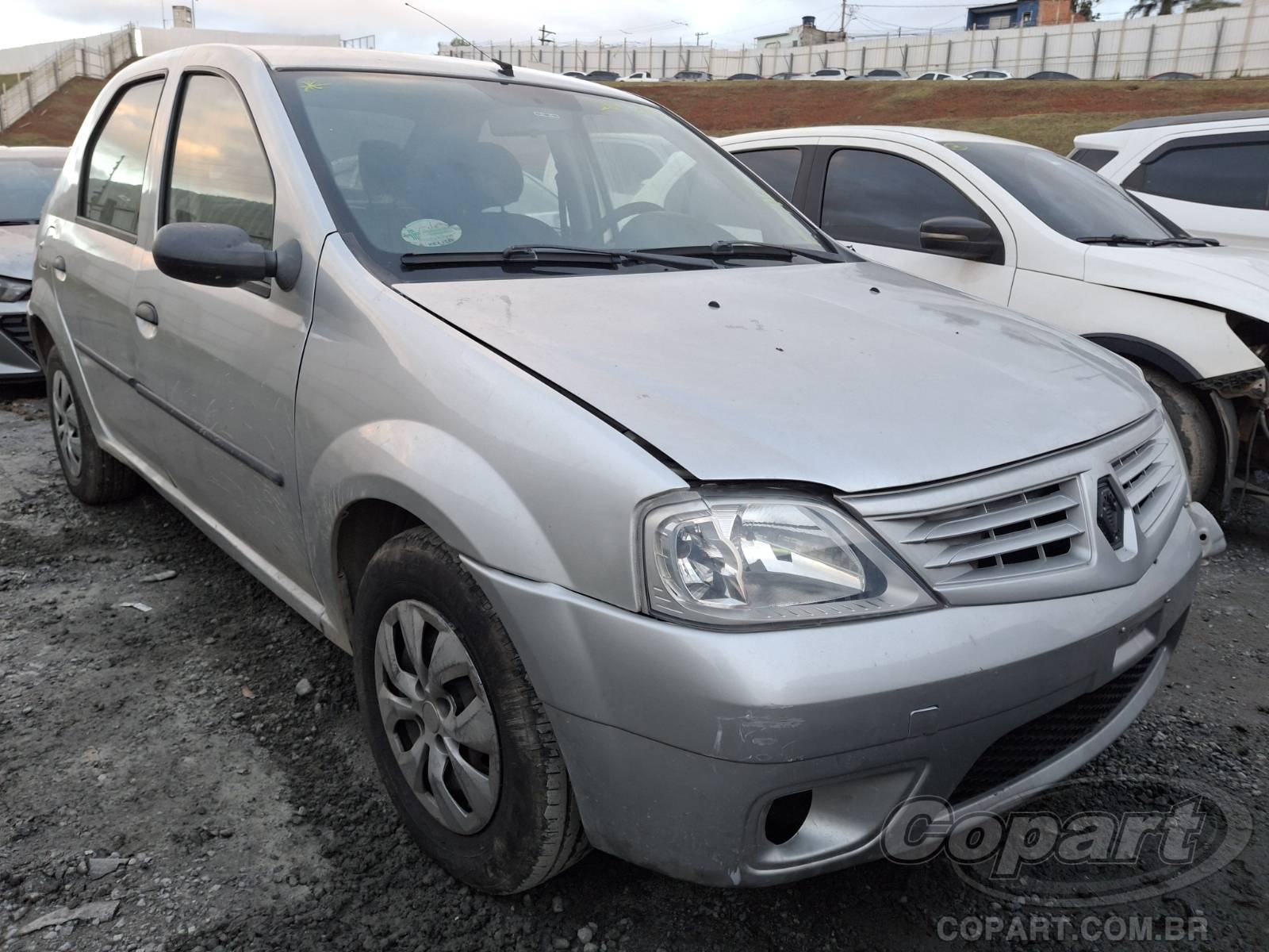 Veículo Renault Logan RENAULT LOGAN Expression 1.0 16V Hi-Flex 2009 2009 em leilão
