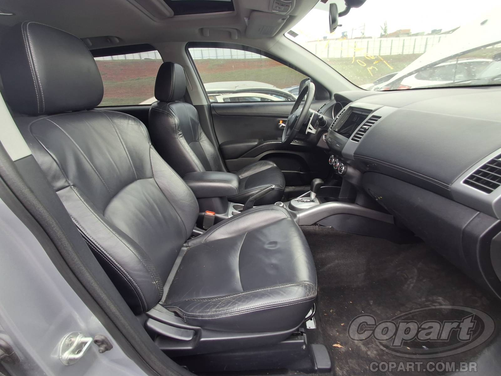 Foto 5: 2012 MITSUBISHI OUTLANDER