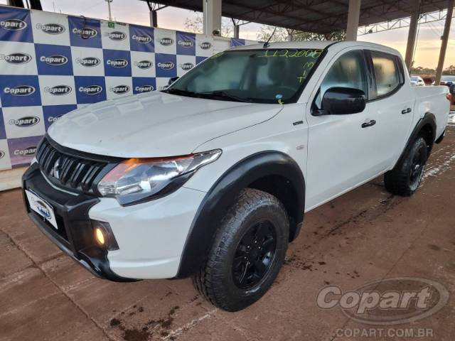 2024 MITSUBISHI L200 TRITON 