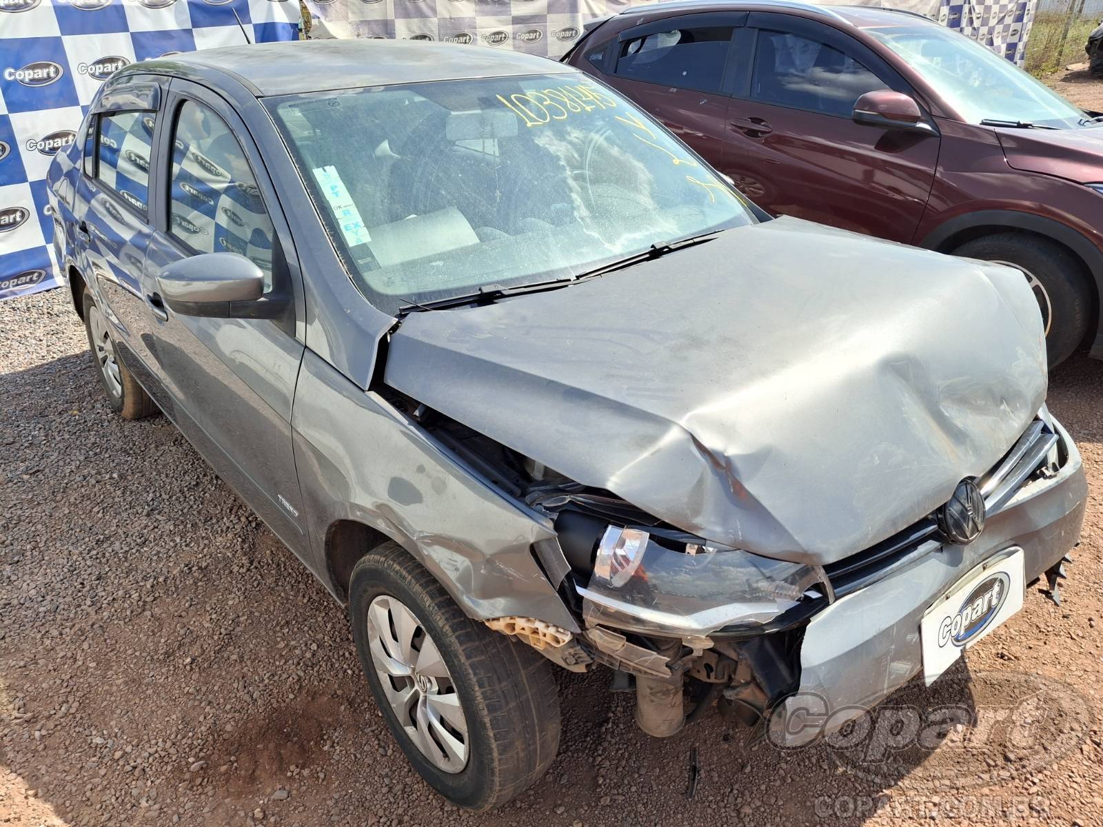 VOLKSWAGEN VOYAGE 1.6 TOTAL FLEX 2013