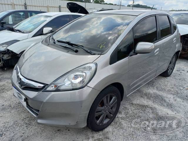 2014 HONDA FIT 