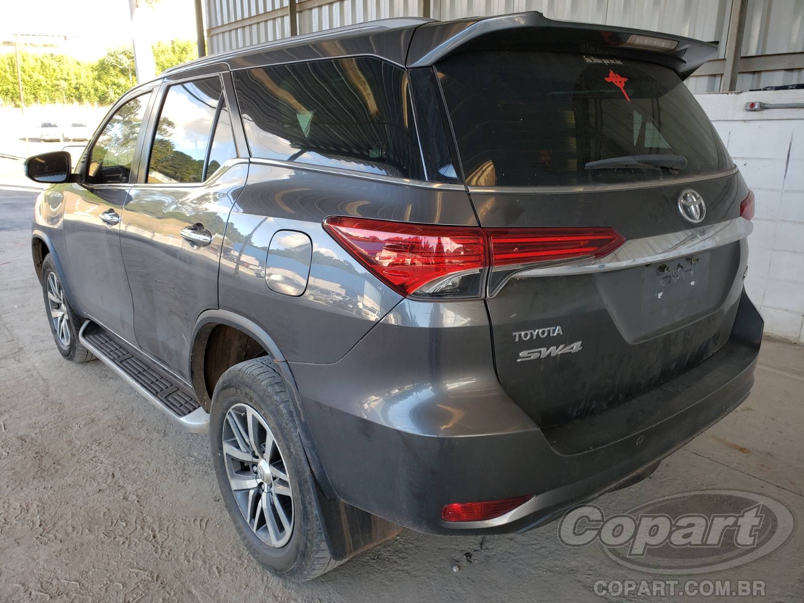 Foto 3: 2017 TOYOTA HILUX SW4