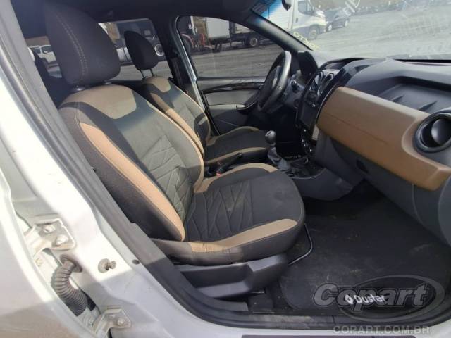 2019 RENAULT DUSTER 
