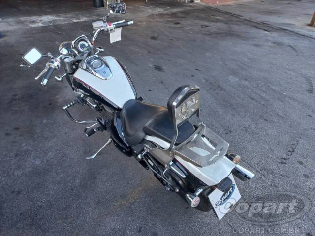 2011 SUZUKI BOULEVARD M800 