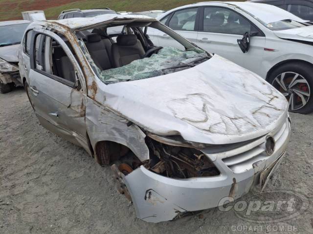 2012 VOLKSWAGEN VOYAGE 