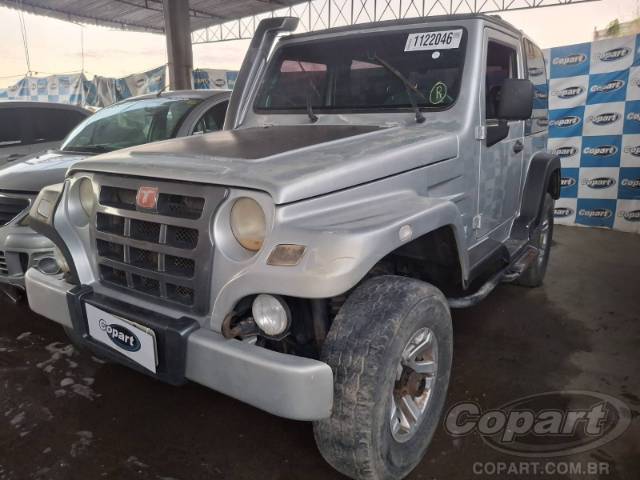 2013 TROLLER T4 