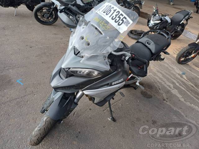 2023 DUCATI MULTISTRADA 