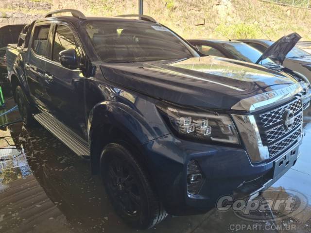 2024 NISSAN FRONTIER CD 