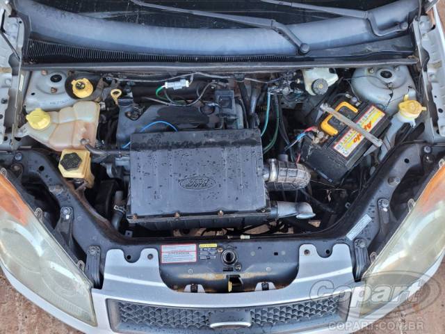 2009 FORD FIESTA 