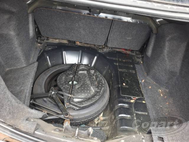 2011 FORD FIESTA SEDAN 