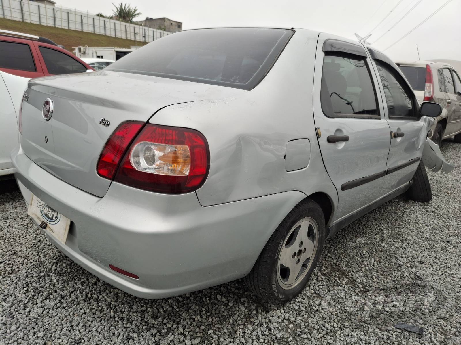 Foto 4: 2010 FIAT SIENA