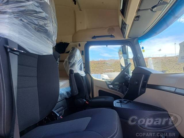 2025 MERCEDES-BENZ Actros 