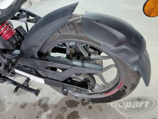 2026 BAJAJ DOMINAR 