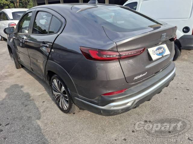 2025 FIAT FASTBACK 