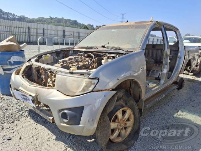 2016 MITSUBISHI L200 TRITON 
