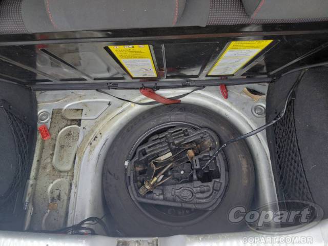 2012 VOLKSWAGEN FOX 
