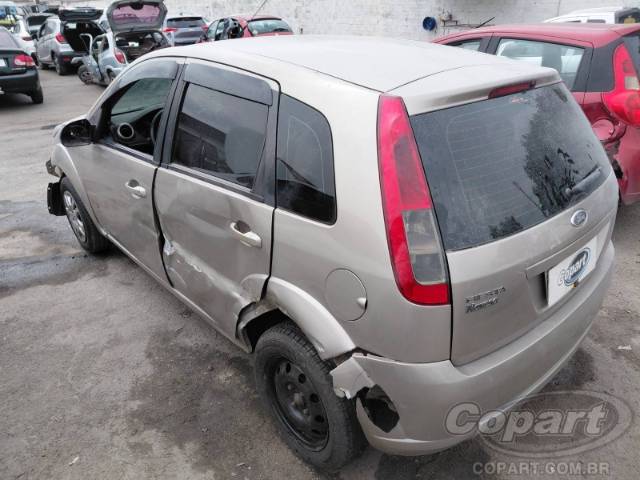2013 FORD FIESTA 