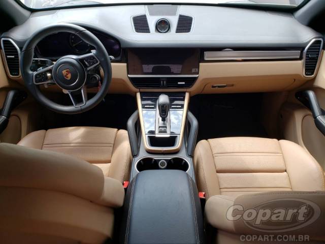 2023 PORSCHE CAYENNE 