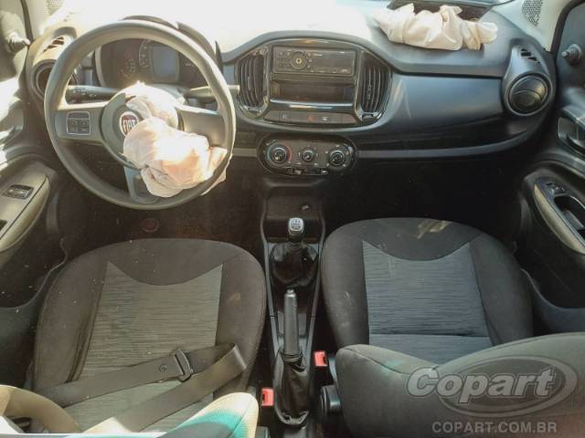 2016 FIAT UNO 