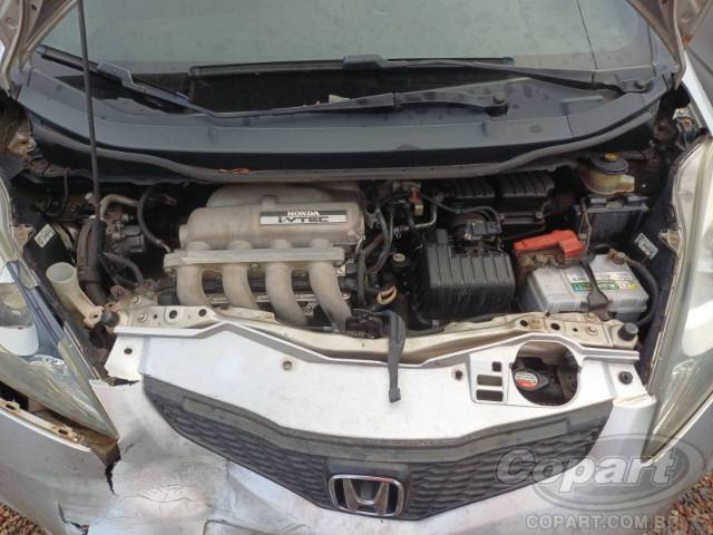 2010 HONDA FIT 