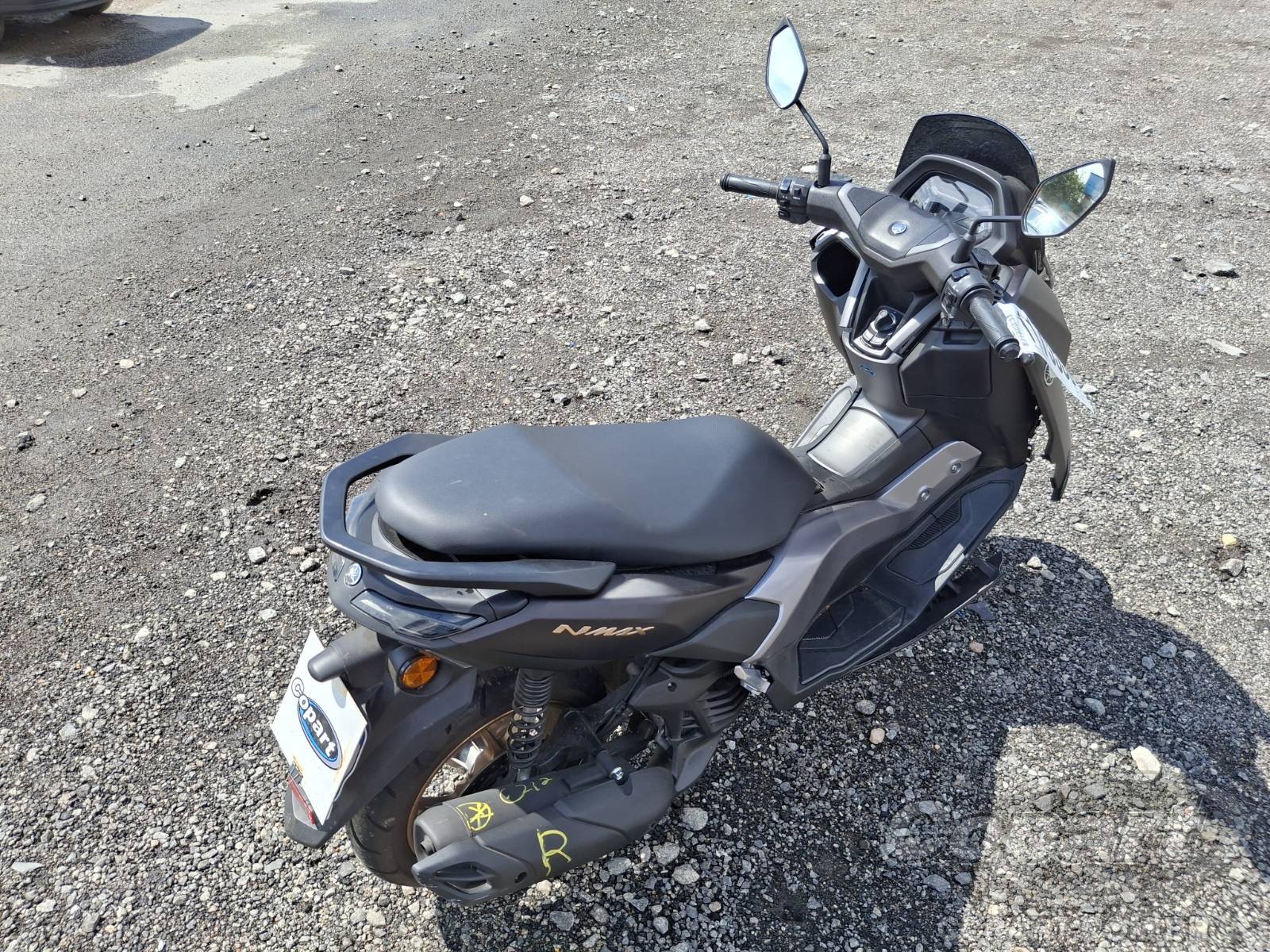 Foto 4: 2025 YAMAHA NMAX