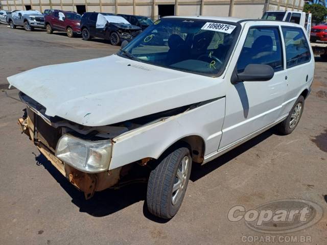 2013 FIAT UNO 