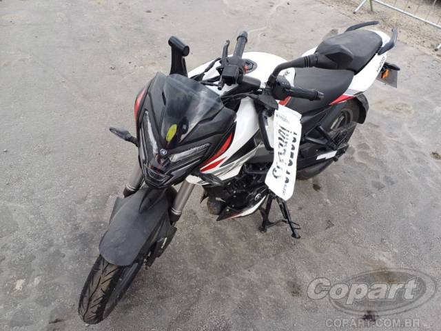 2026 BAJAJ DOMINAR 