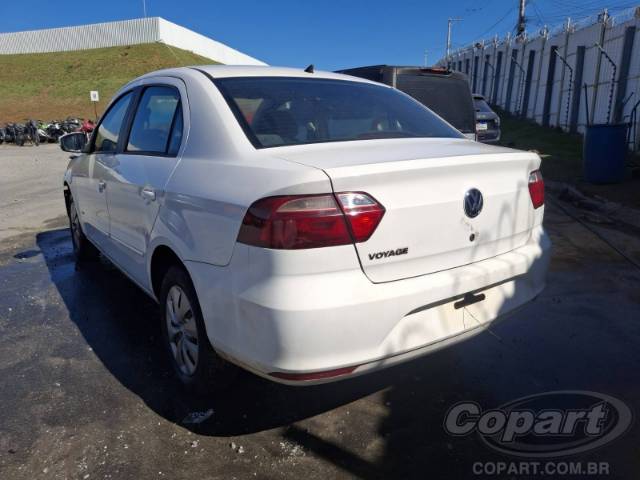 2014 VOLKSWAGEN VOYAGE 