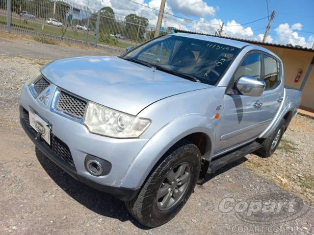 2013 MITSUBISHI L200 TRITON 