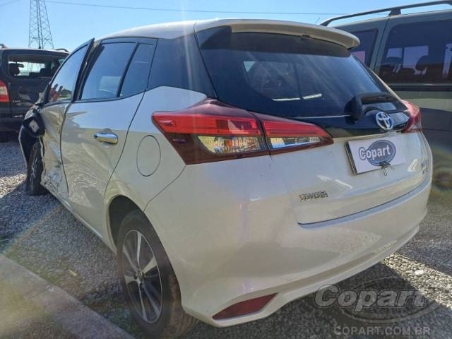 2019 TOYOTA YARIS 