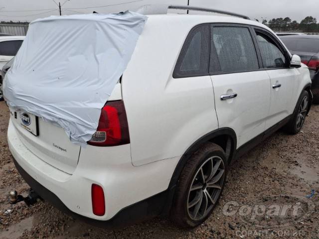 2015 KIA SORENTO 
