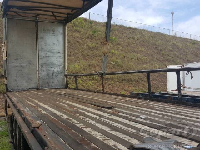 2011 MERCEDES BENZ ATEGO 